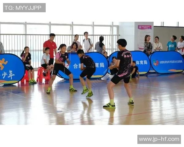 竞技精神与团队协作:探索体育竞技中个人与集体的完美融合 竞技精神与团队协作:探索体育竞技中个人与集体的完美融合